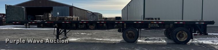image for item EF2351 2006 Wade flatbed trailer
