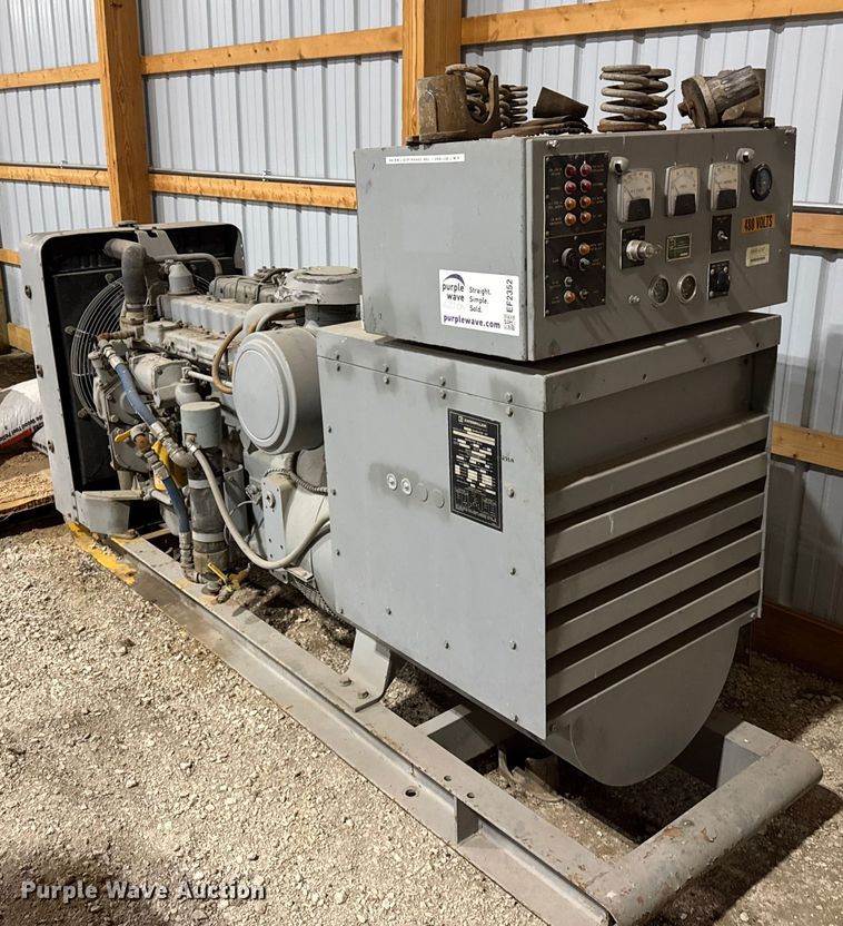 image for item EF2352 Caterpillar 3306 generator