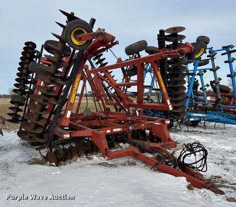 image for item EF2353 Sunflower 433-32 tandem disk