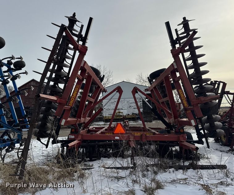 image for item EF2353 Sunflower 433-32 tandem disk