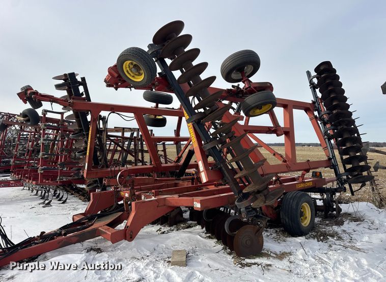 image for item EF2353 Sunflower 433-32 tandem disk