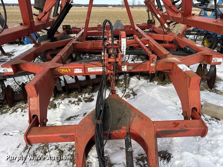 image for item EF2353 Sunflower 433-32 tandem disk