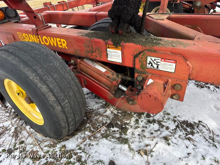 image for item EF2353 Sunflower 433-32 tandem disk