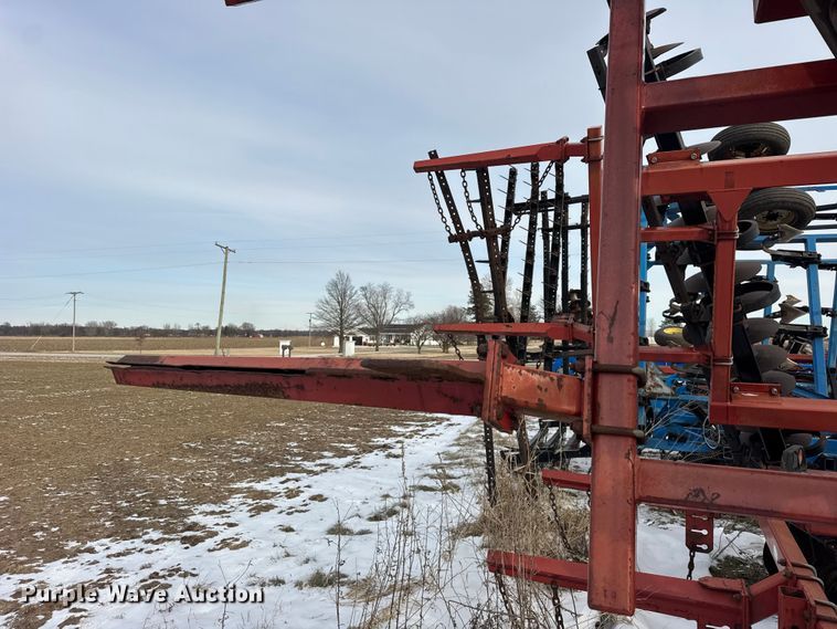 image for item EF2353 Sunflower 433-32 tandem disk