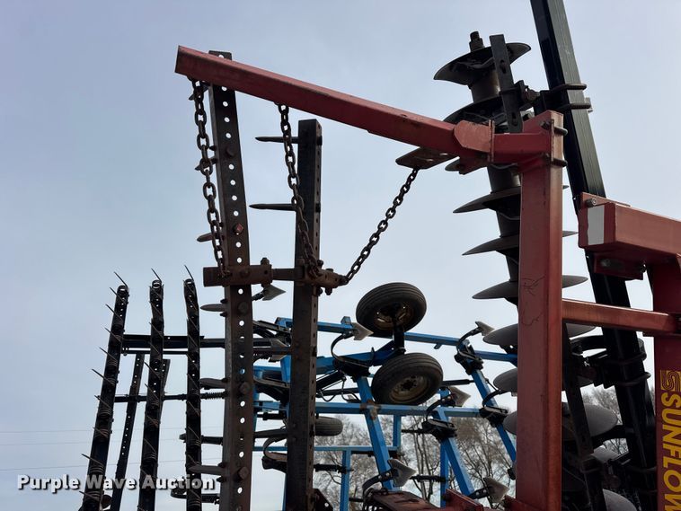 image for item EF2353 Sunflower 433-32 tandem disk