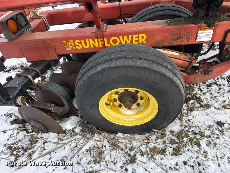 image for item EF2353 Sunflower 433-32 tandem disk