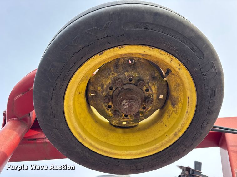 image for item EF2353 Sunflower 433-32 tandem disk