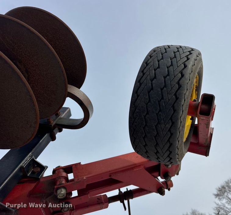 image for item EF2353 Sunflower 433-32 tandem disk