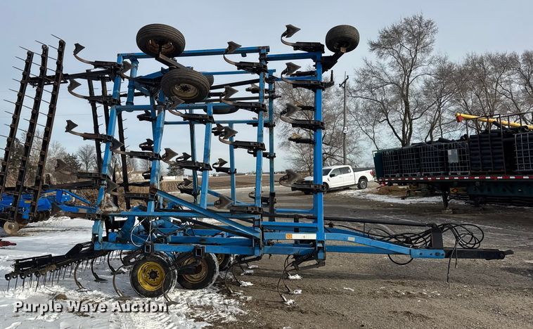 image for item EF2354 DMI Tiger Mate field cultivator