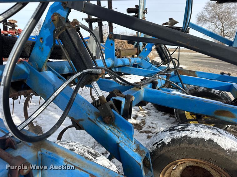 image for item EF2354 DMI Tiger Mate field cultivator