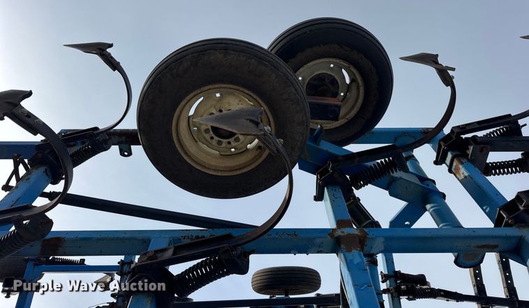 image for item EF2354 DMI Tiger Mate field cultivator