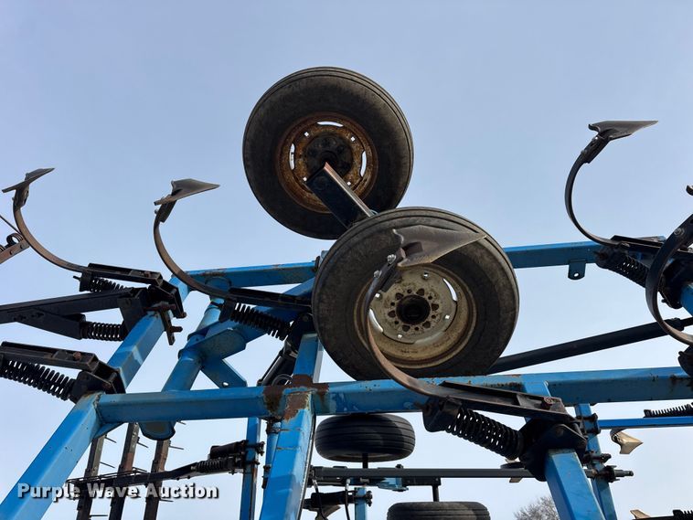 image for item EF2354 DMI Tiger Mate field cultivator