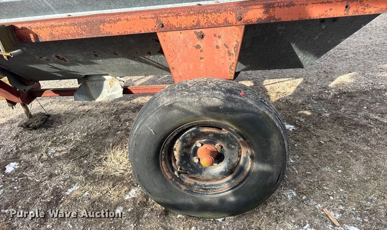 image for item EF2356 DMC 44 Hi Cap grain cleaner