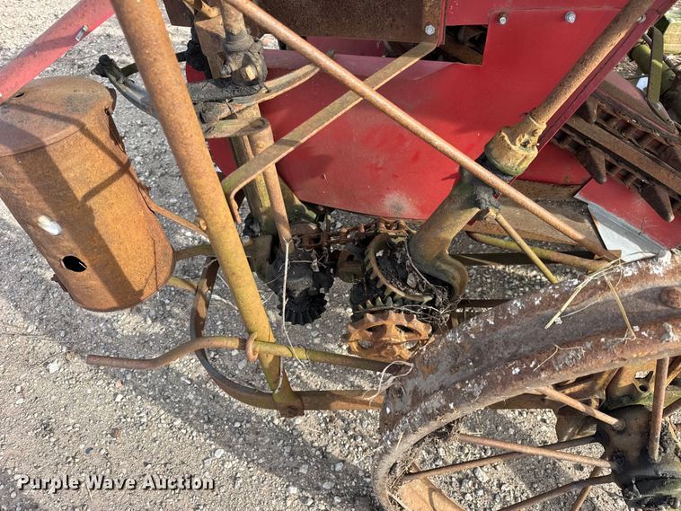 image for item EF2357 International harvester corn binder