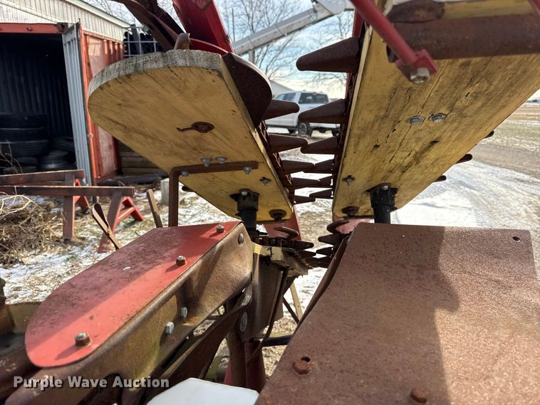 image for item EF2357 International harvester corn binder