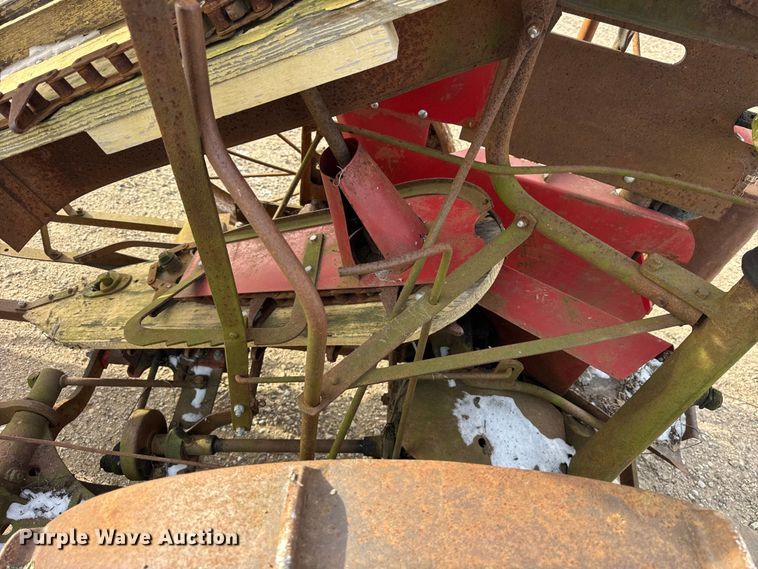 image for item EF2357 International harvester corn binder