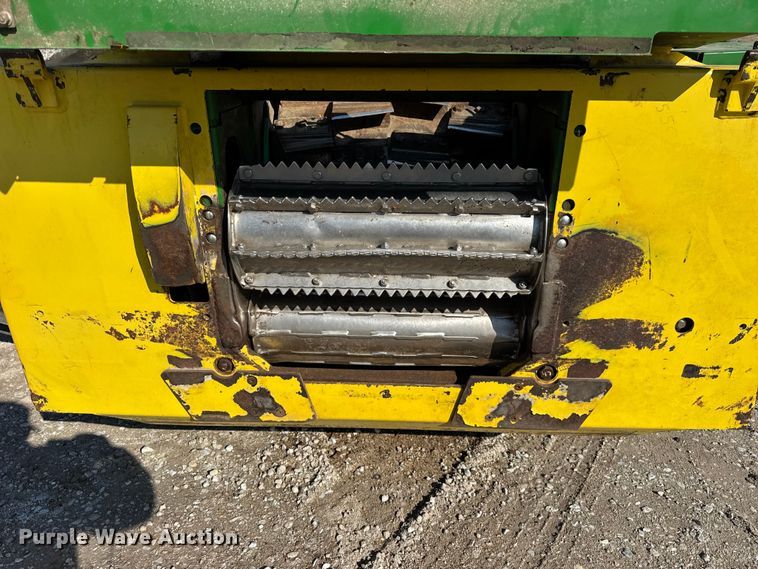 image for item EF2418 2012 John Deere 7550 forage harvester