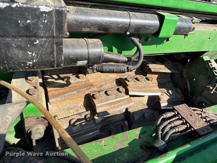 image for item EF2418 2012 John Deere 7550 forage harvester