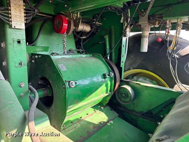 image for item EF2418 2012 John Deere 7550 forage harvester