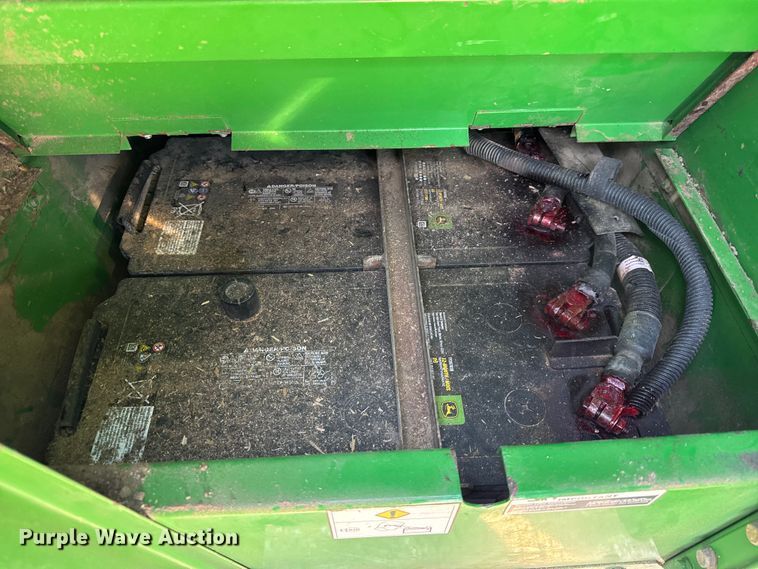 image for item EF2418 2012 John Deere 7550 forage harvester