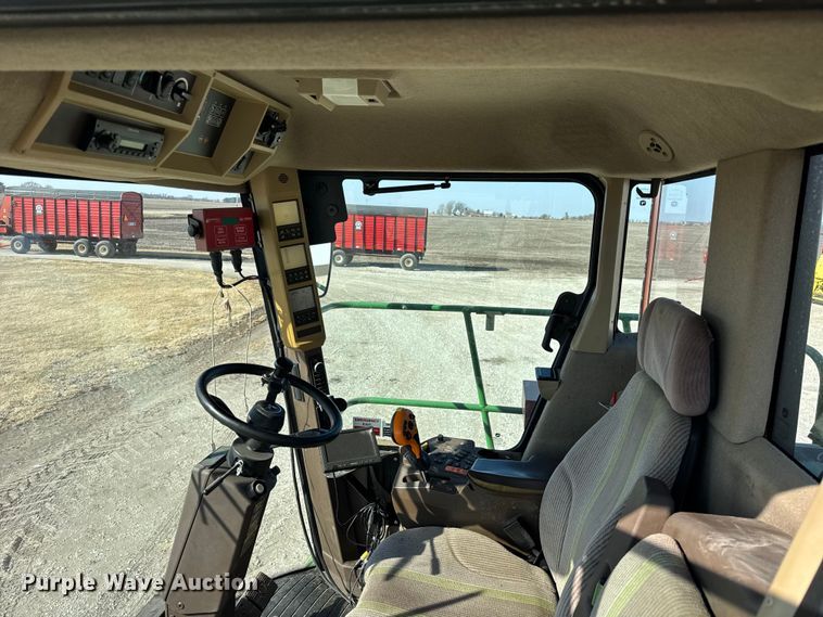 image for item EF2418 2012 John Deere 7550 forage harvester