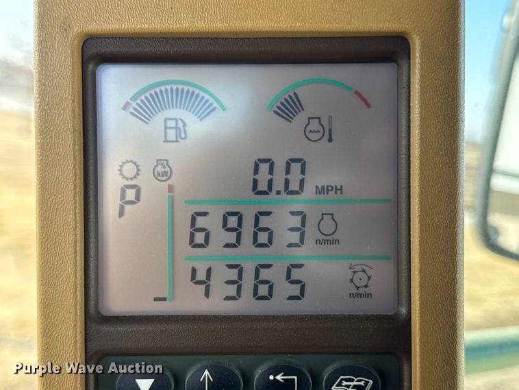 image for item EF2418 2012 John Deere 7550 forage harvester