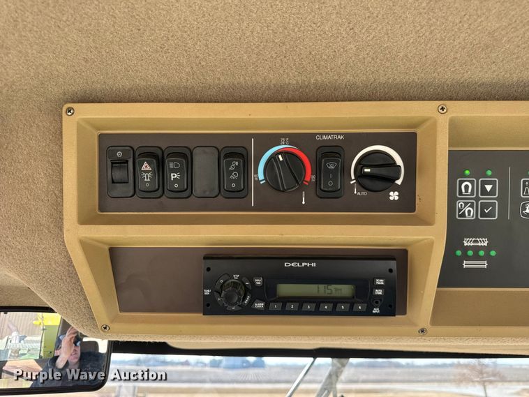 image for item EF2418 2012 John Deere 7550 forage harvester