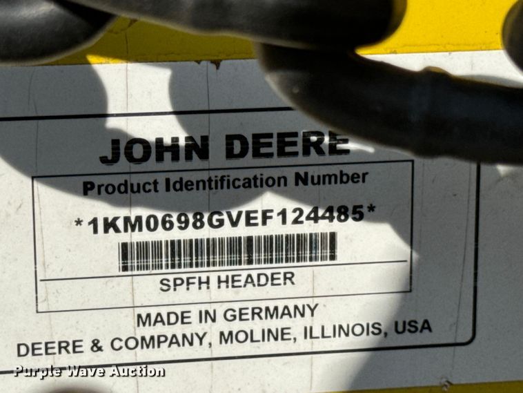 image for item EF2420 2013 John Deere 698 rotary forage head