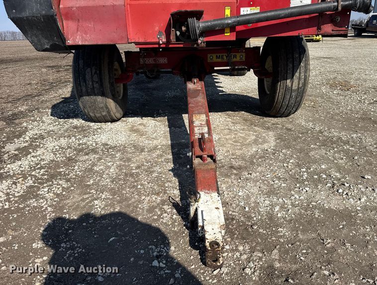 image for item EF2422 Meyer 4618 silage wagon