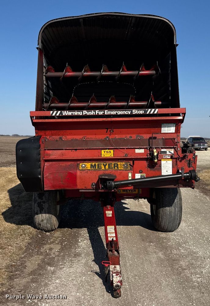 image for item EF2423 Meyer 4620 silage wagon