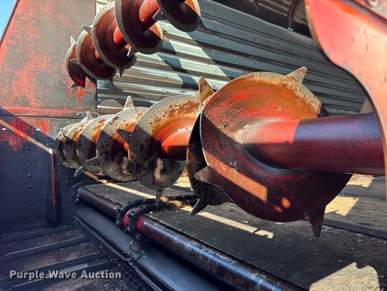 image for item EF2423 Meyer 4620 silage wagon