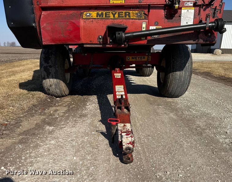 image for item EF2423 Meyer 4620 silage wagon