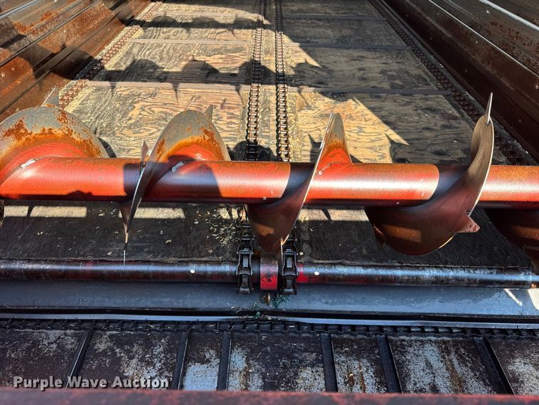 image for item EF2423 Meyer 4620 silage wagon