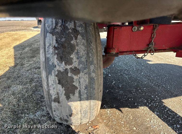 image for item EF2423 Meyer 4620 silage wagon