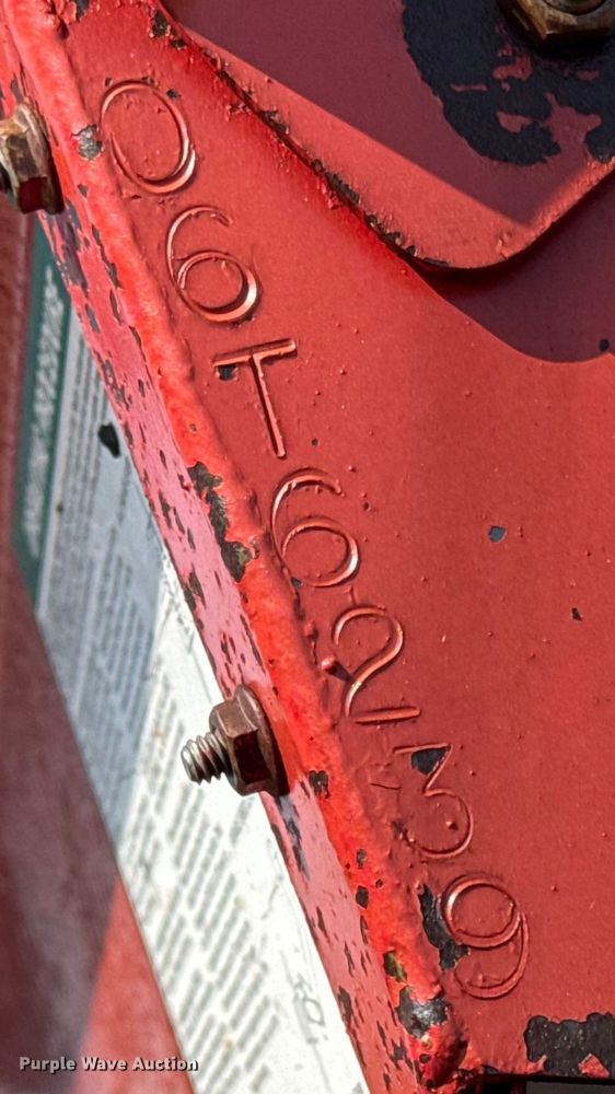 image for item EF2423 Meyer 4620 silage wagon