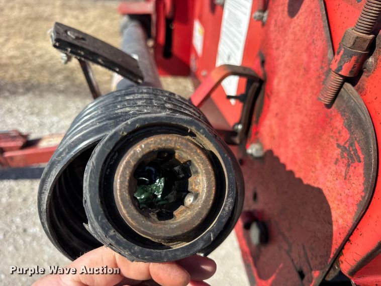 image for item EF2424 Meyer 4518 silage wagon