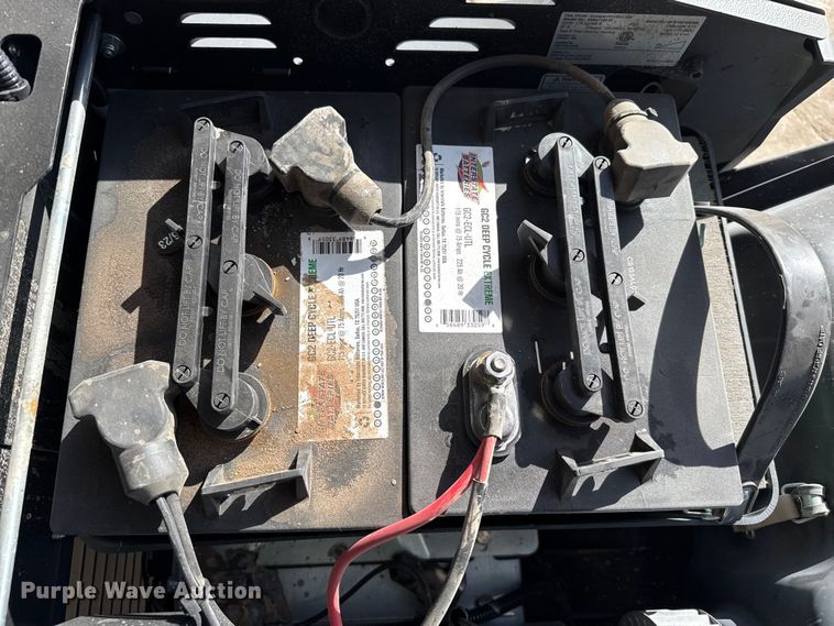 image for item EP2892 Advance SW900 floor scrubber