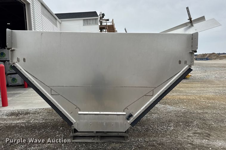 image for item ER0430 New Leader L4000G applicator bed