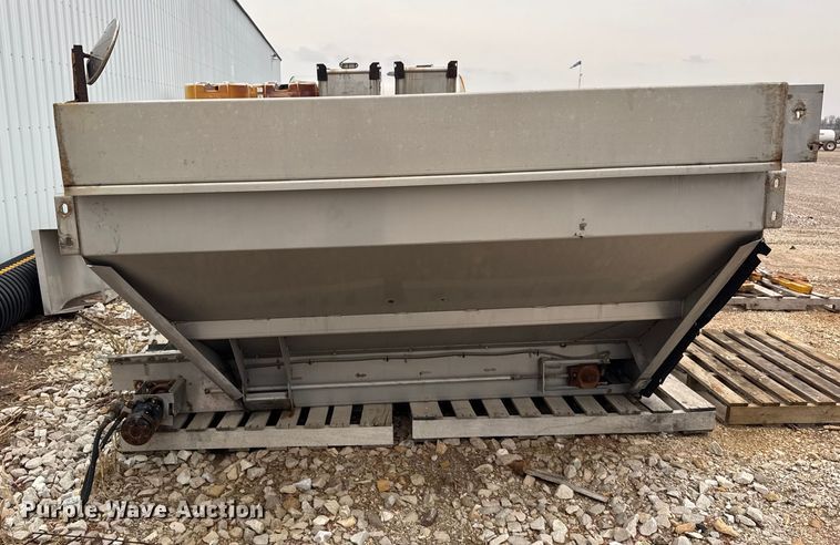 image for item ER0431 New Leader Multapplier -7 applicator bed