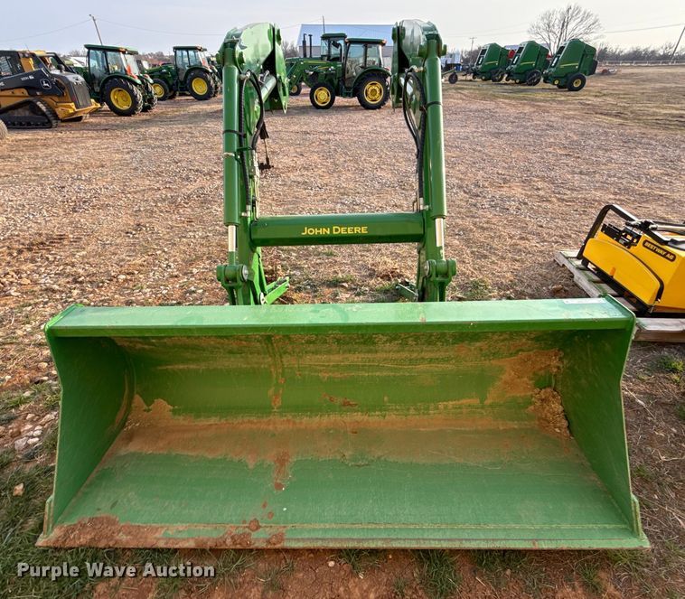 image for item ES5823 2020 John Deere 540R loader
