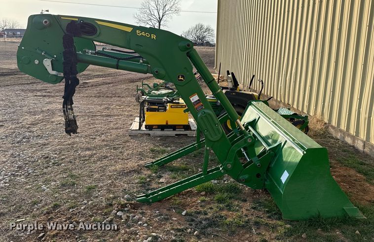 image for item ES5823 2020 John Deere 540R loader