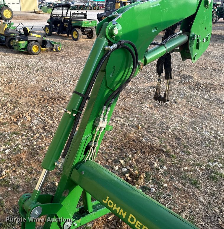 image for item ES5823 2020 John Deere 540R loader