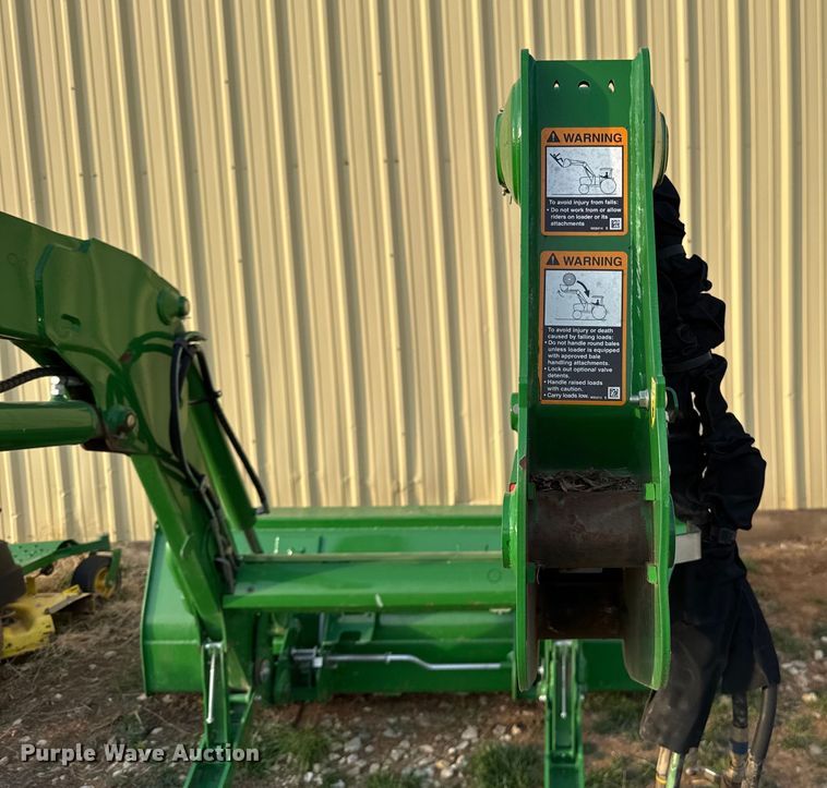 image for item ES5823 2020 John Deere 540R loader