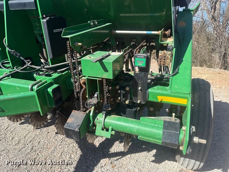 image for item ES5847 Great Plains 1006NT-1575 no-till grain drill