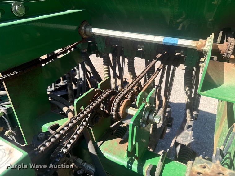 image for item ES5847 Great Plains 1006NT-1575 no-till grain drill