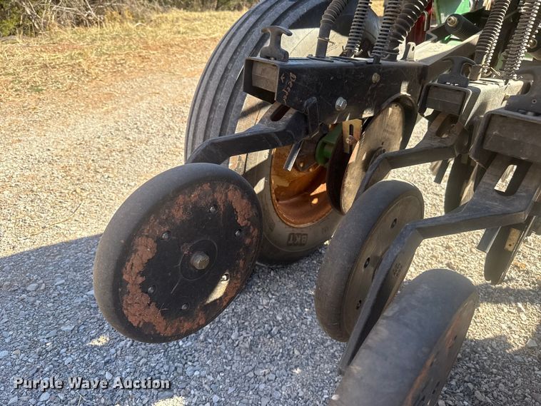 image for item ES5847 Great Plains 1006NT-1575 no-till grain drill