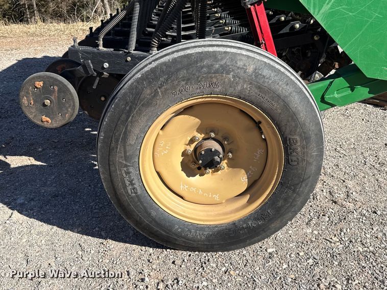 image for item ES5847 Great Plains 1006NT-1575 no-till grain drill