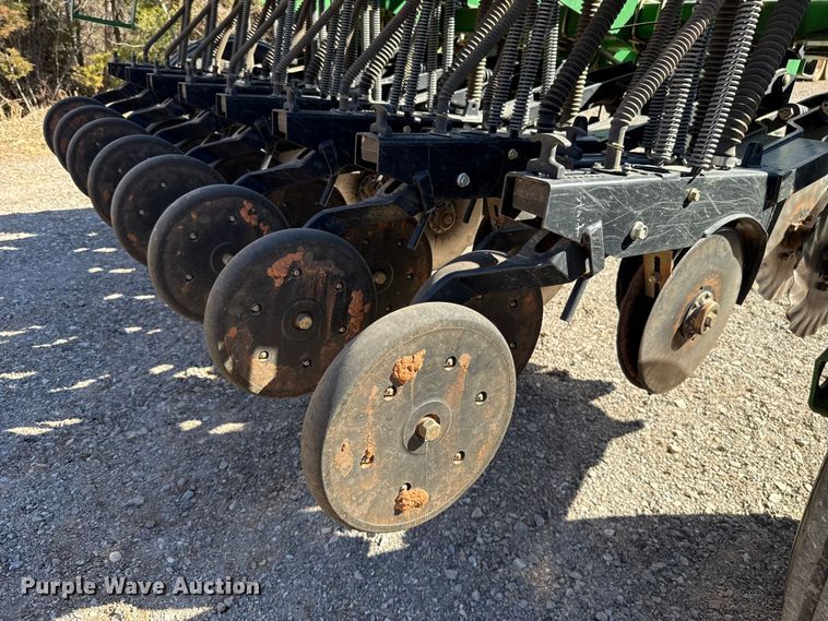 image for item ES5847 Great Plains 1006NT-1575 no-till grain drill