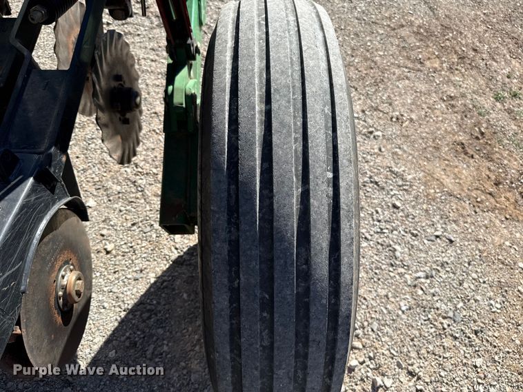 image for item ES5847 Great Plains 1006NT-1575 no-till grain drill