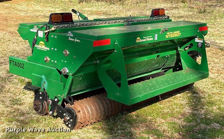 image for item ES8552 2021 Great Plains NTS2607 no-till seeder